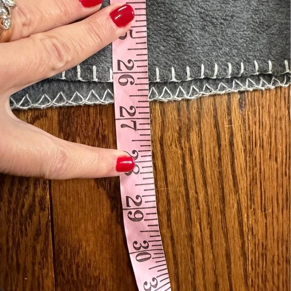 San Michelle Bay Gray Winter Fleece Snow Trees Size Medium - Picture 5 of 6